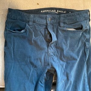 AE teal colored jeggings